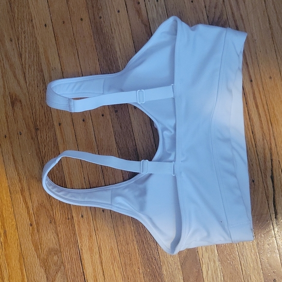 Gymshark sports bra - Picture 2 of 2